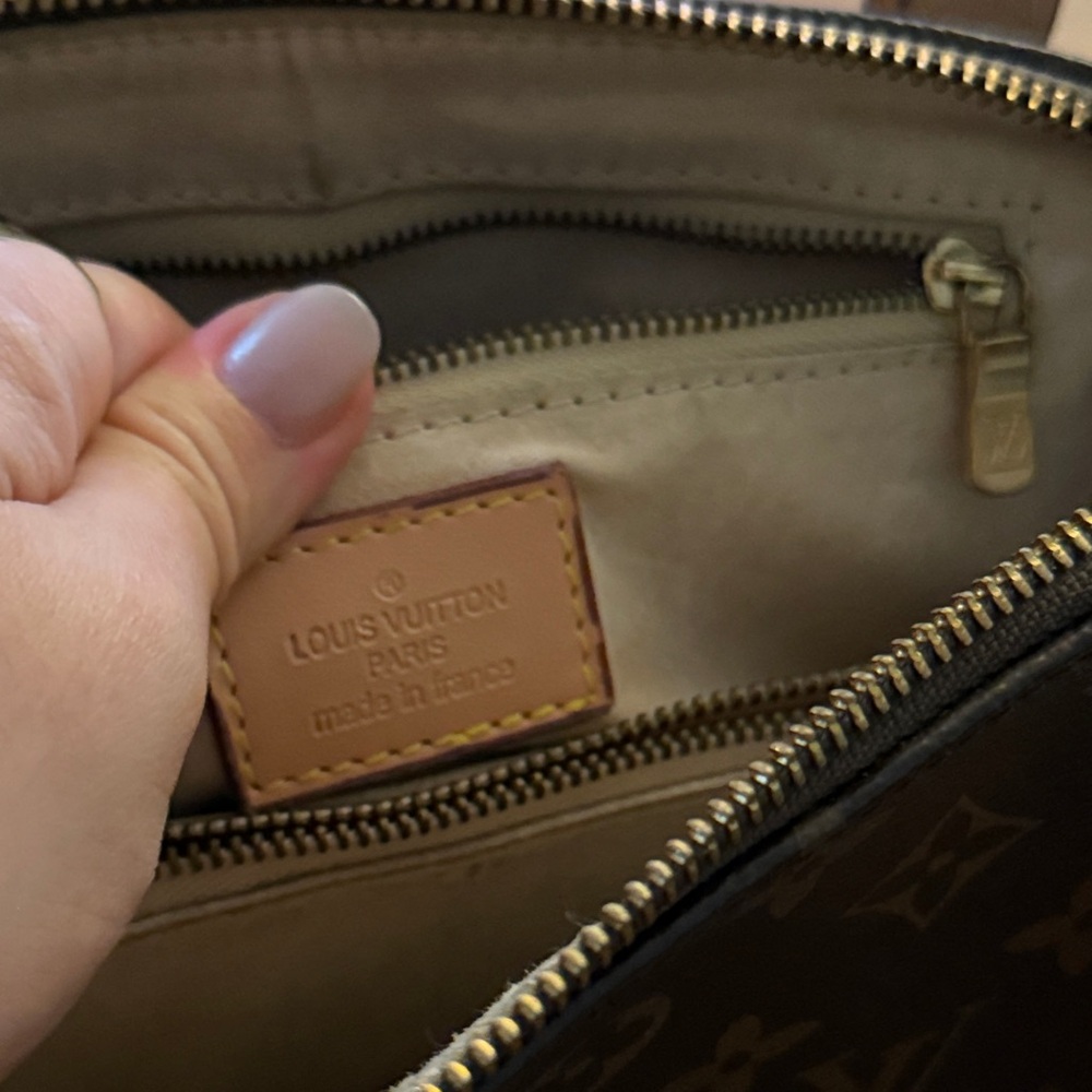Louis Vuitton Monogram Barrel Bag in Brown and Tan - Picture 4 of 5